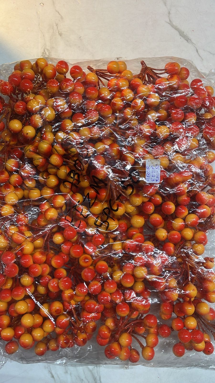 Artificial berries Dark pink 5 piece pack