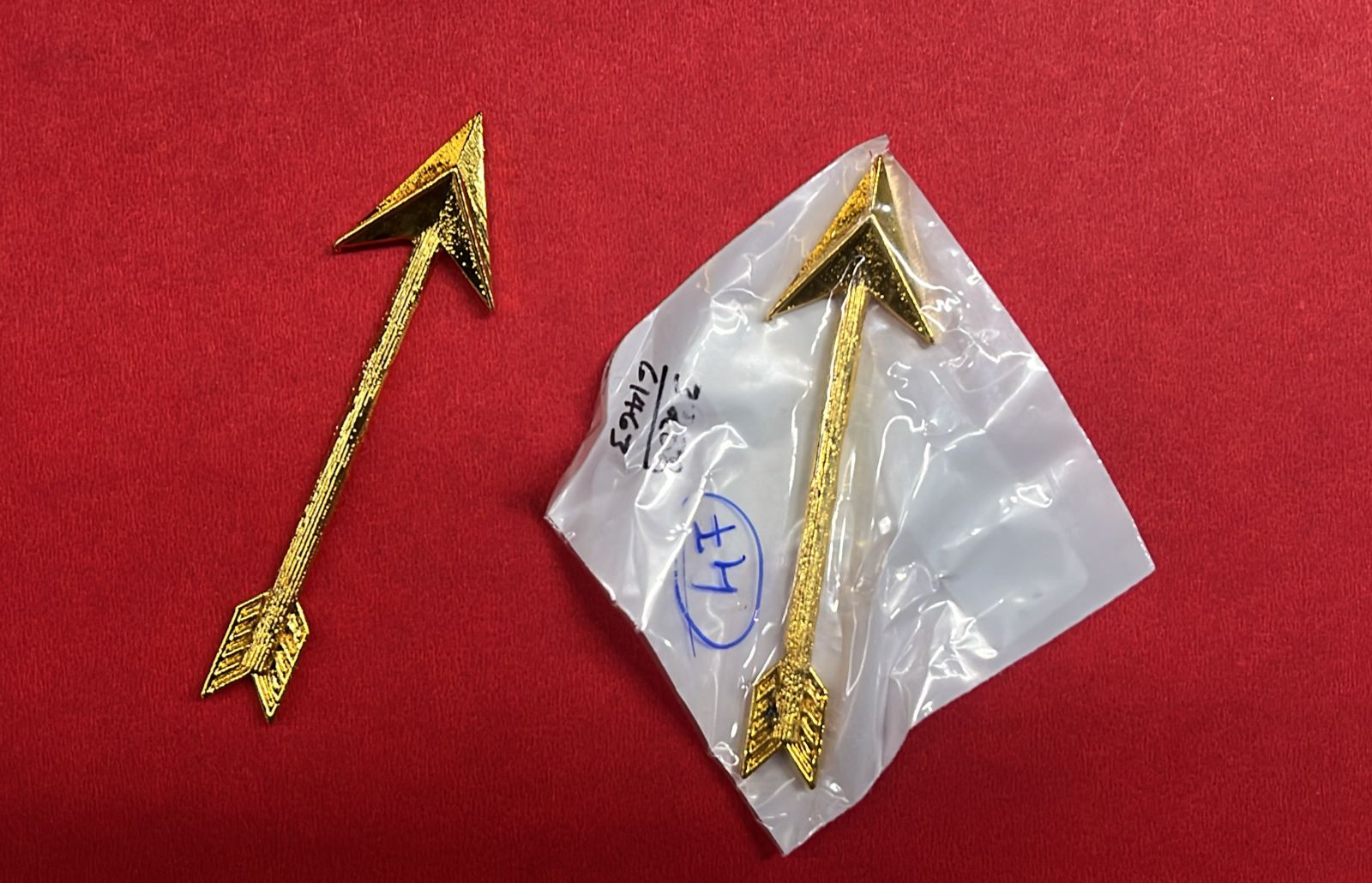 Plain vil mini arrow medium -PVIL