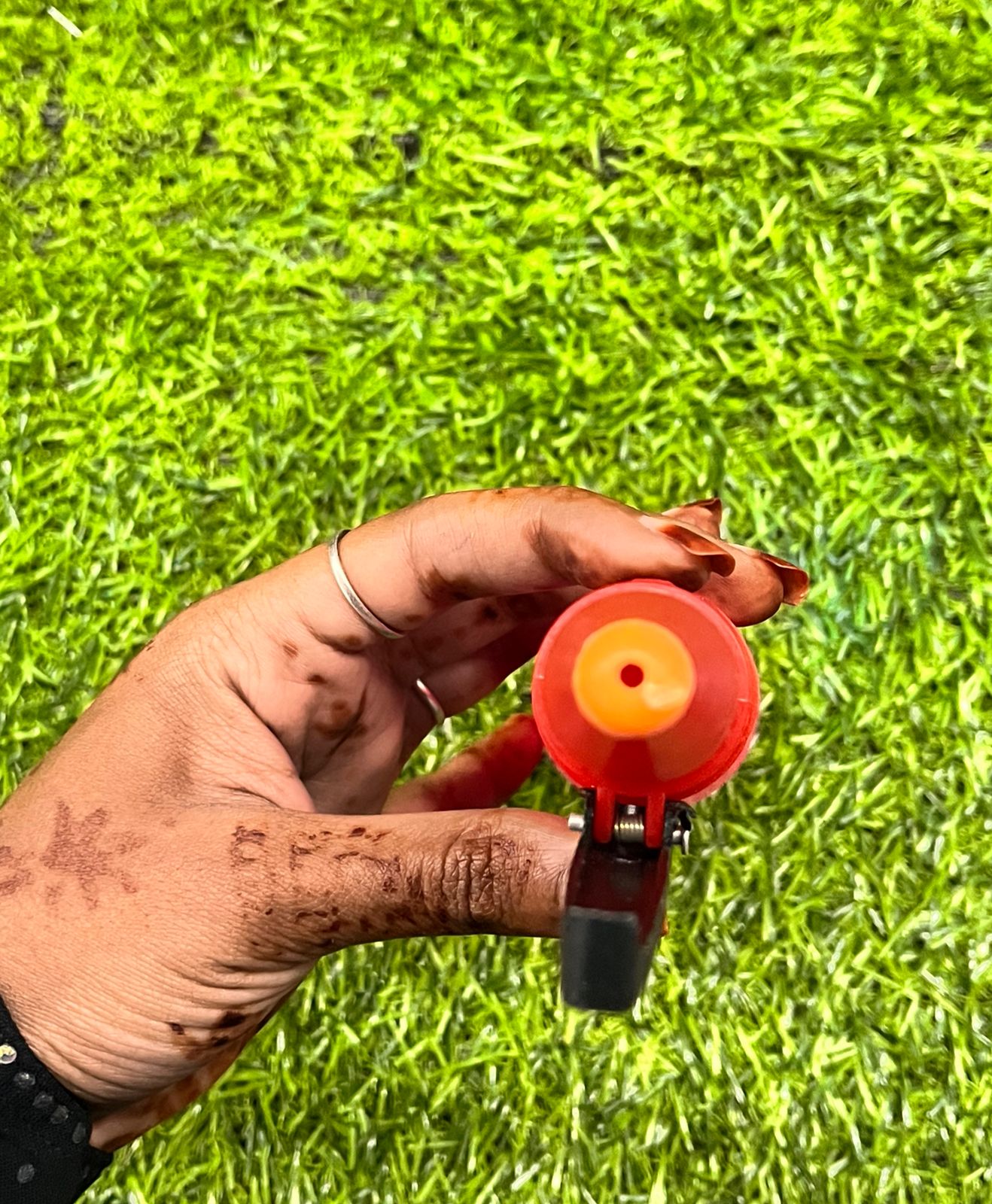 Rangoli pens with 5 hole-1 long and 1 flat pens- total 2 piece