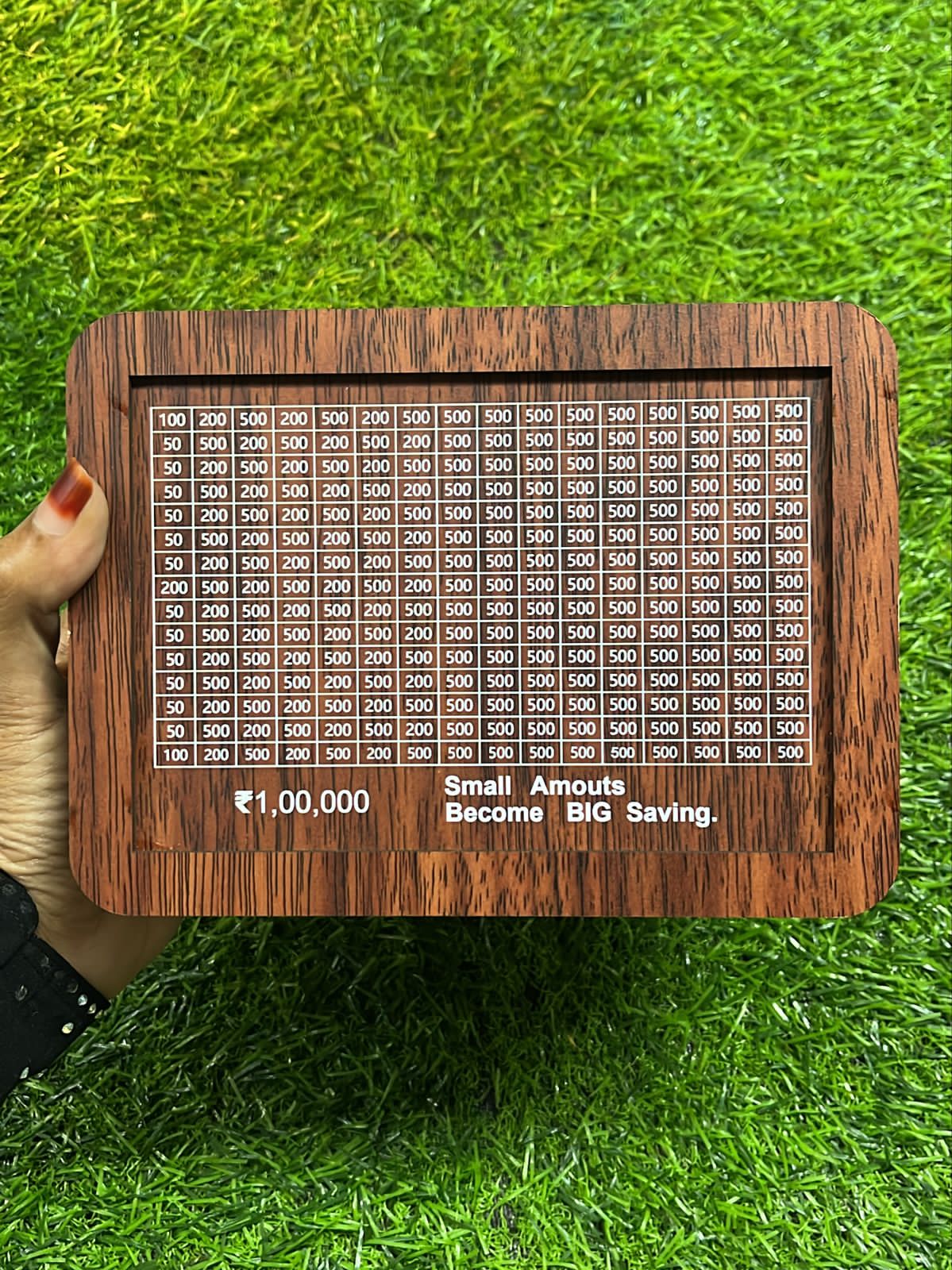 Money saving box 1 lakh